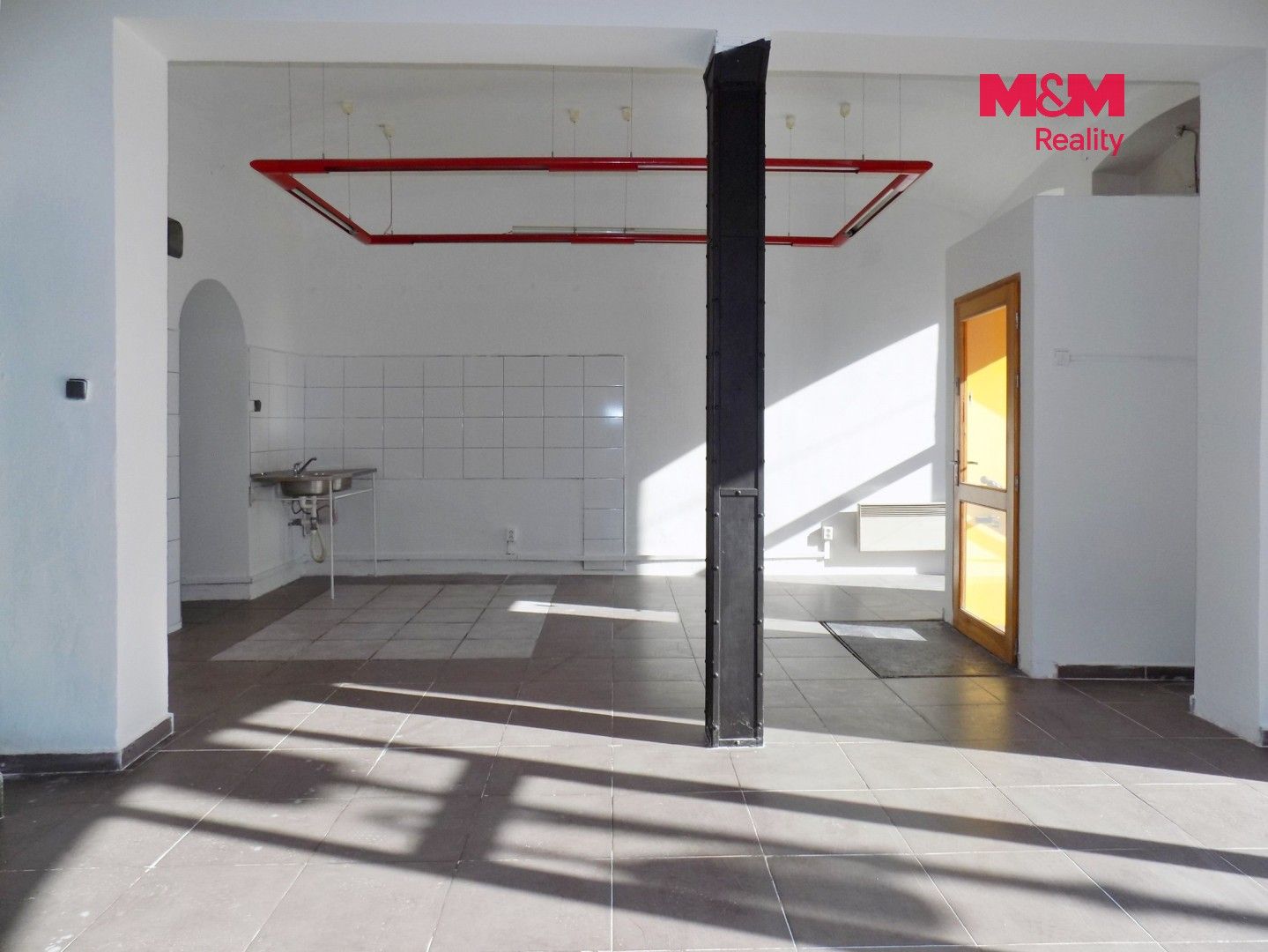 Pronájem komerčního prostoru 68 m² - foto 7