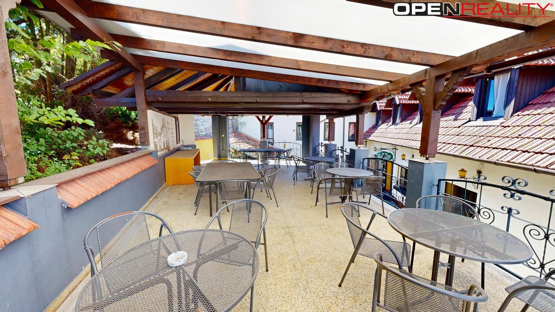 Pronájem komerčního prostoru 800 m² - foto 5