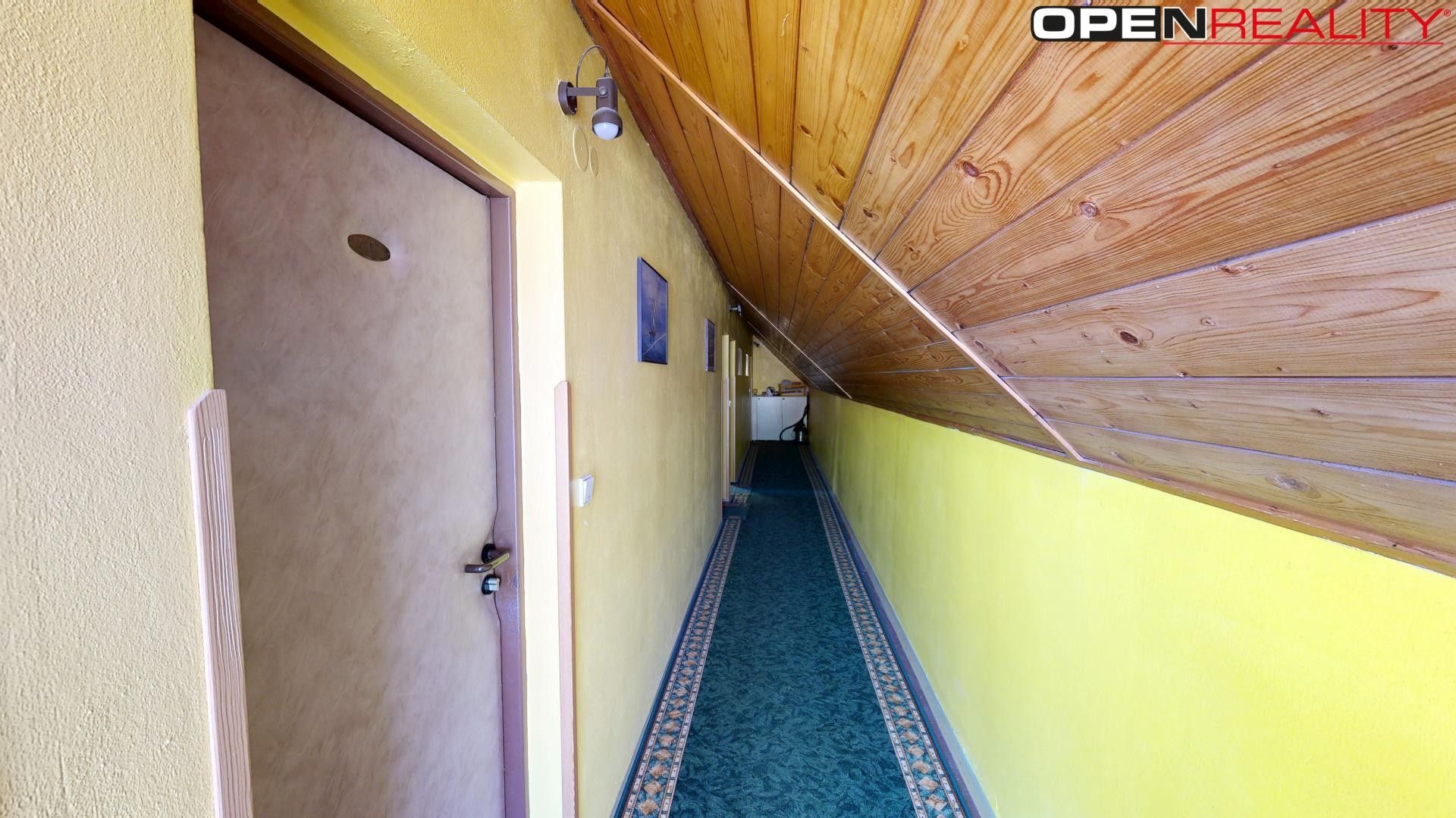 Pronájem komerčního prostoru 800 m² - foto 29