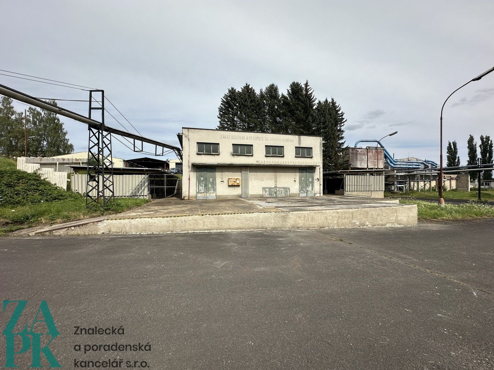 Pronájem komerčního prostoru 350 m² - foto 1