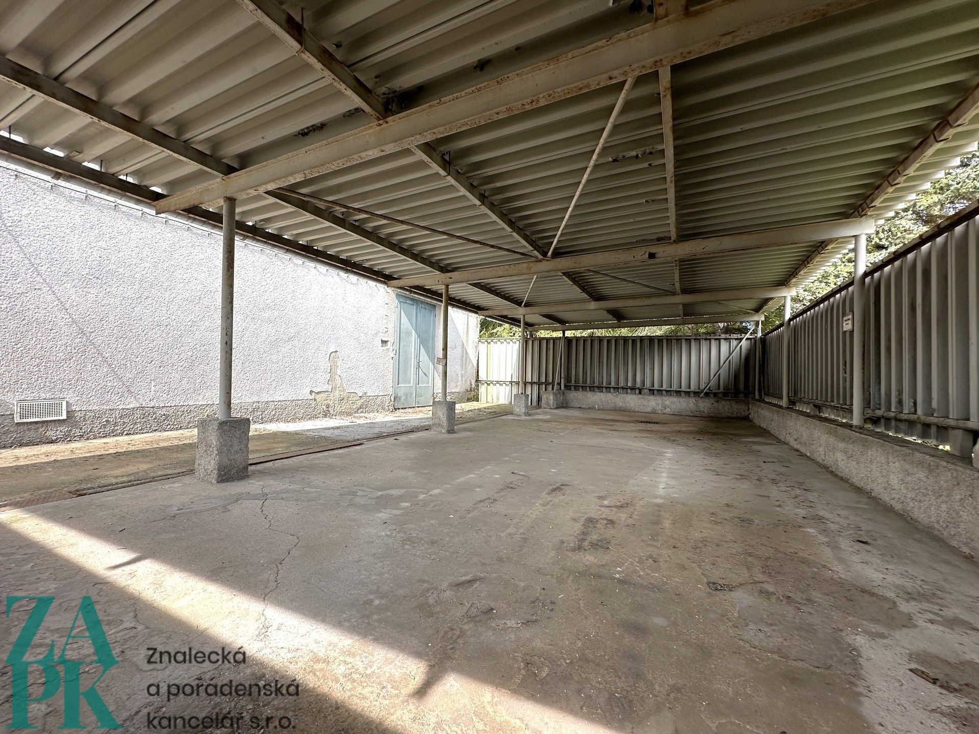 Pronájem komerčního prostoru 350 m² - foto 3