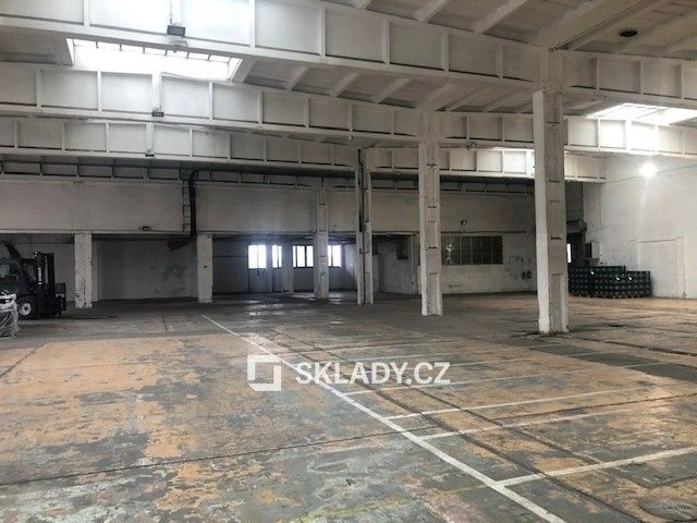 Pronájem komerčního prostoru 1150 m² - foto 1