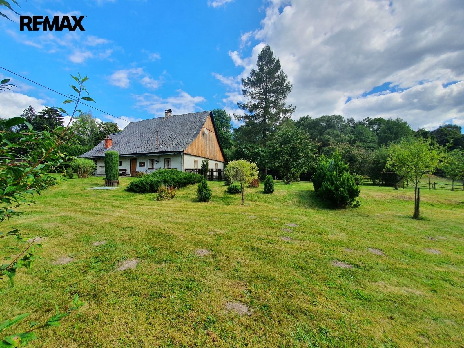 Prodej domu 106 m² - foto 1