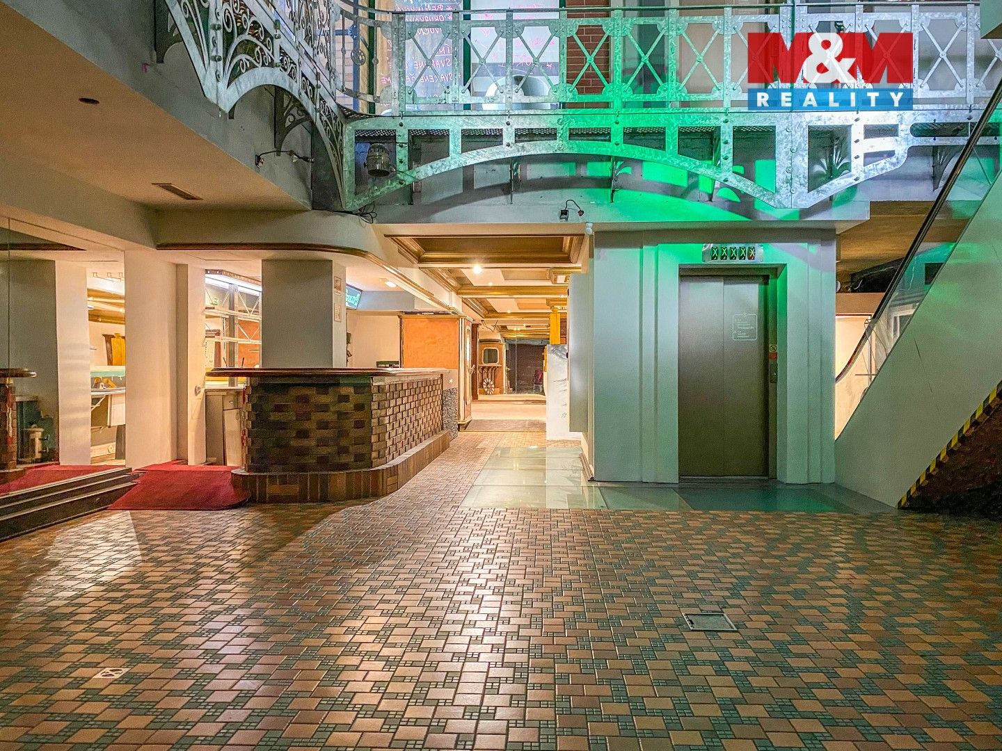 Pronájem komerčního prostoru 250 m² - foto 3