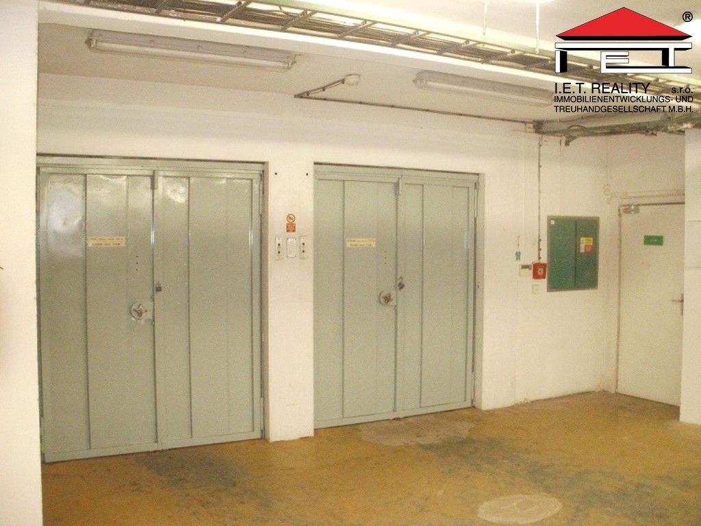 Pronájem komerčního prostoru 456 m² - foto 3