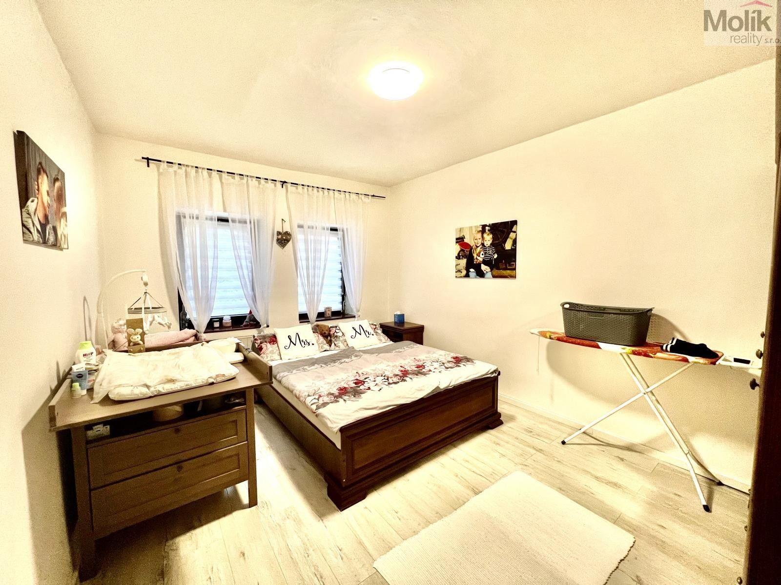 Prodej nemovitosti 200 m² - foto 10