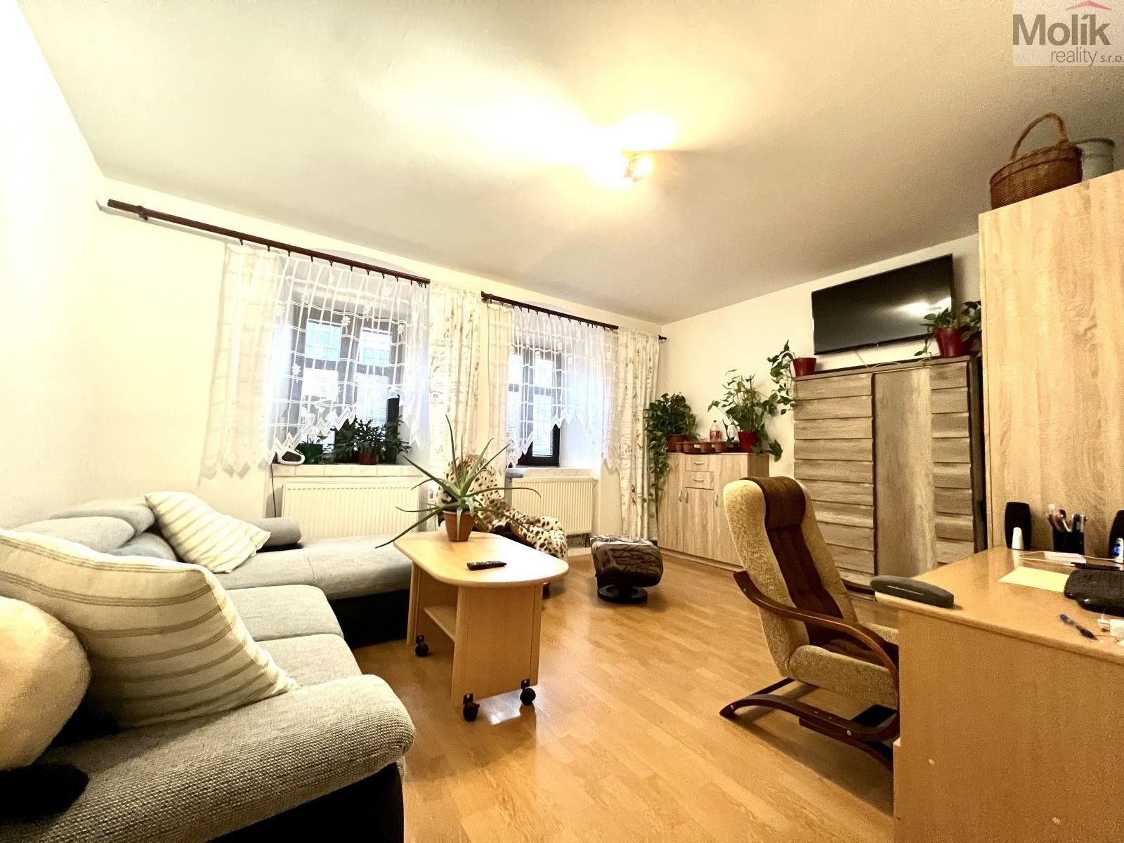 Prodej nemovitosti 200 m² - foto 29