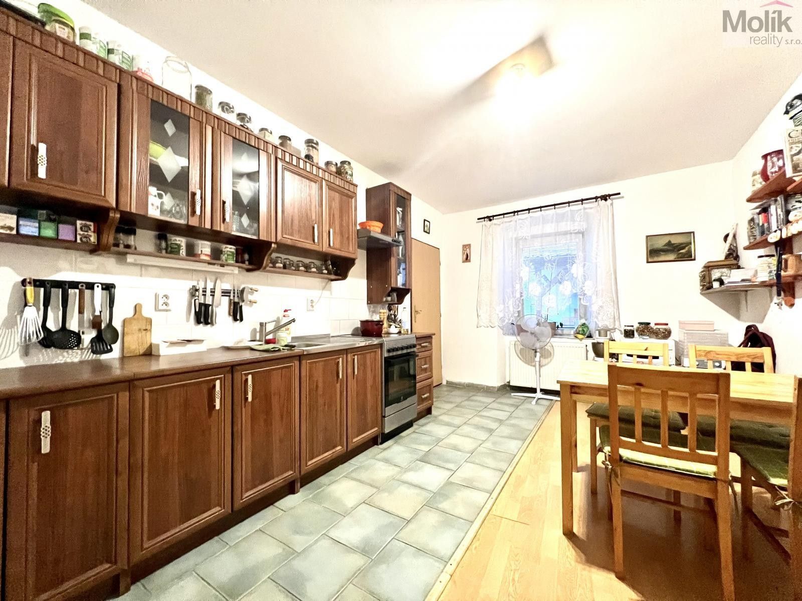 Prodej nemovitosti 200 m² - foto 30