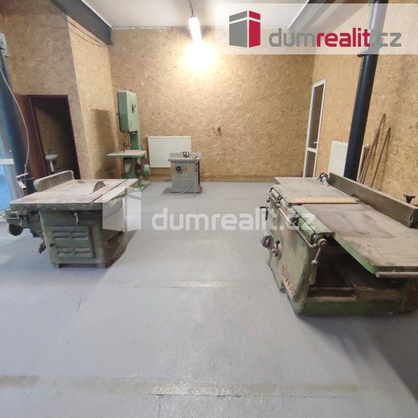 Pronájem komerčního prostoru 200 m² - foto 1