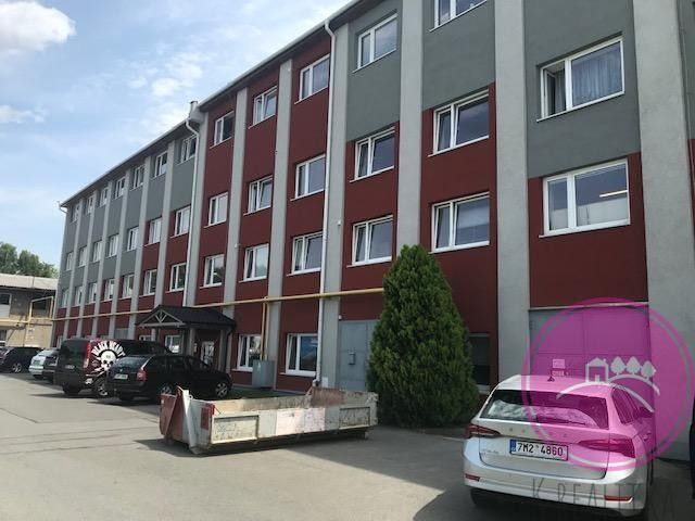 Pronájem komerčního prostoru 50 m² - foto 1