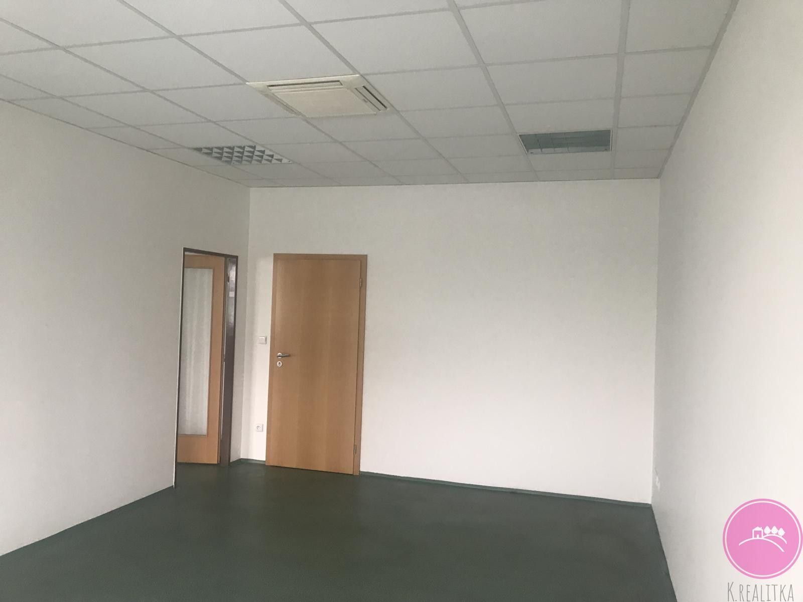 Pronájem komerčního prostoru 50 m² - foto 4
