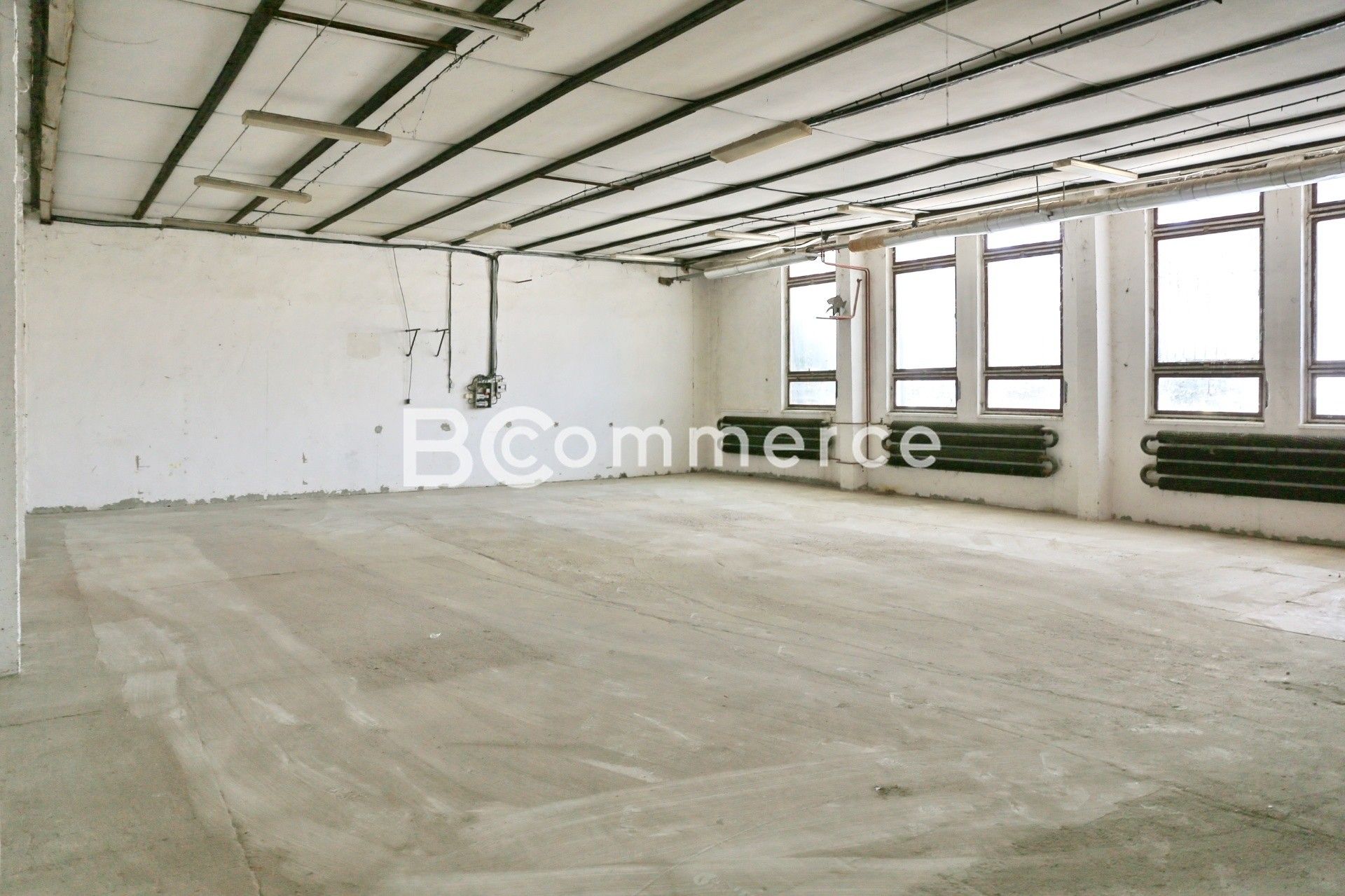 Prodej komerčního prostoru 525 m² - foto 2