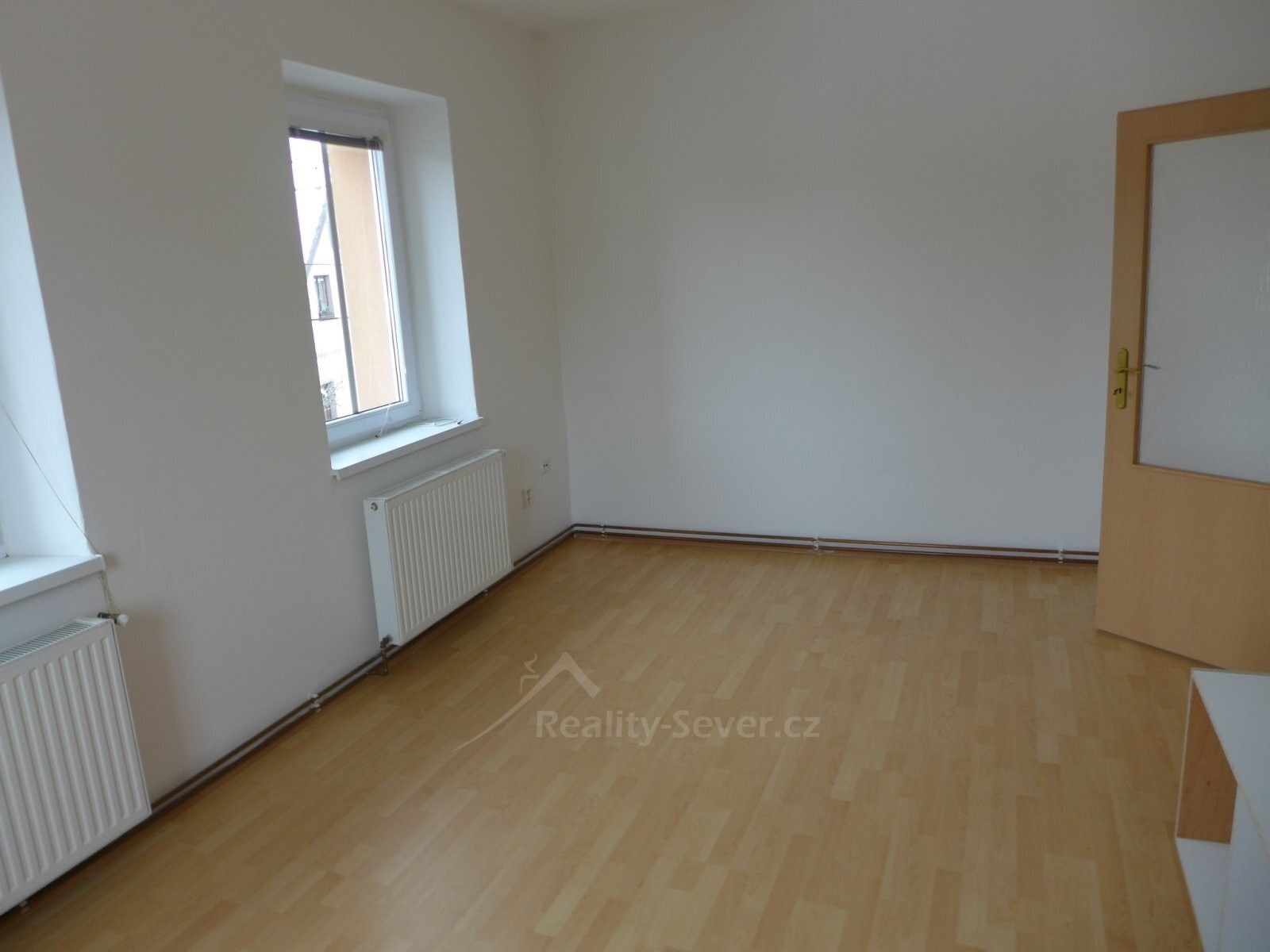 Pronájem bytu 1+1 45 m² - foto 4