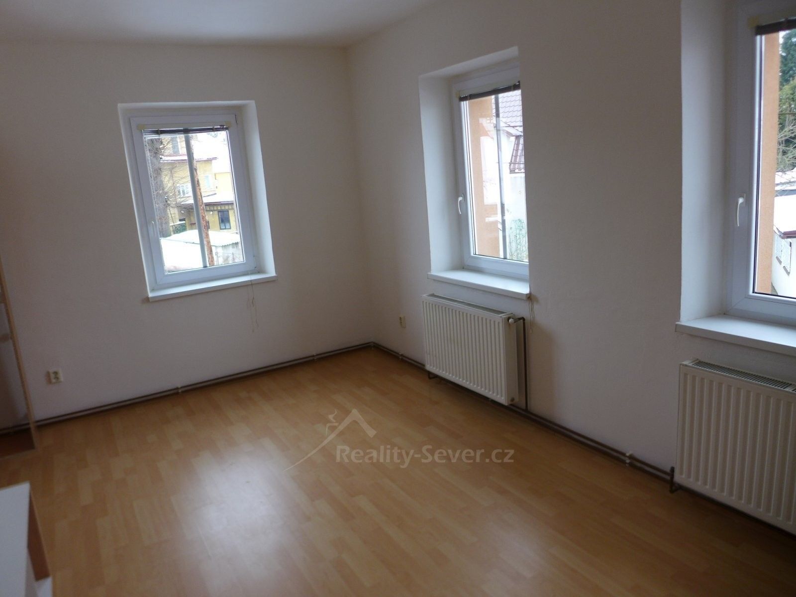 Pronájem bytu 1+1 45 m² - foto 3