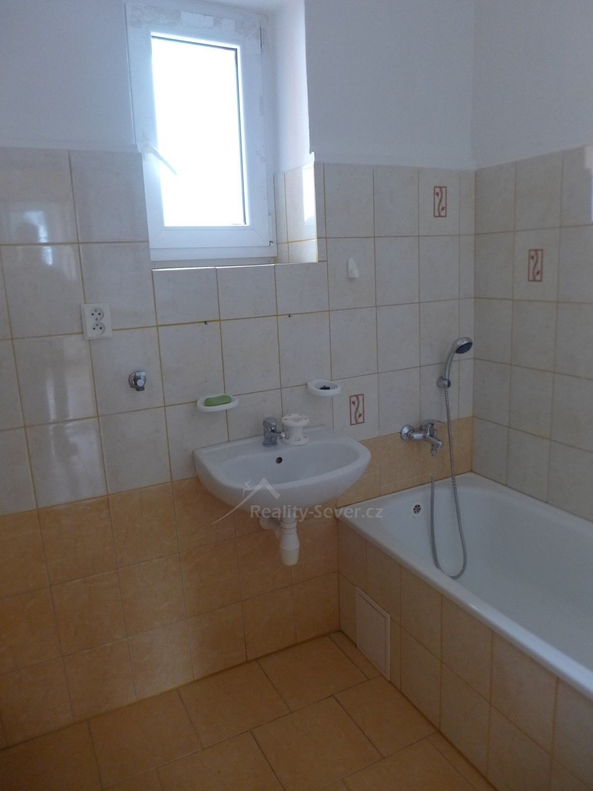 Pronájem bytu 1+1 45 m² - foto 5