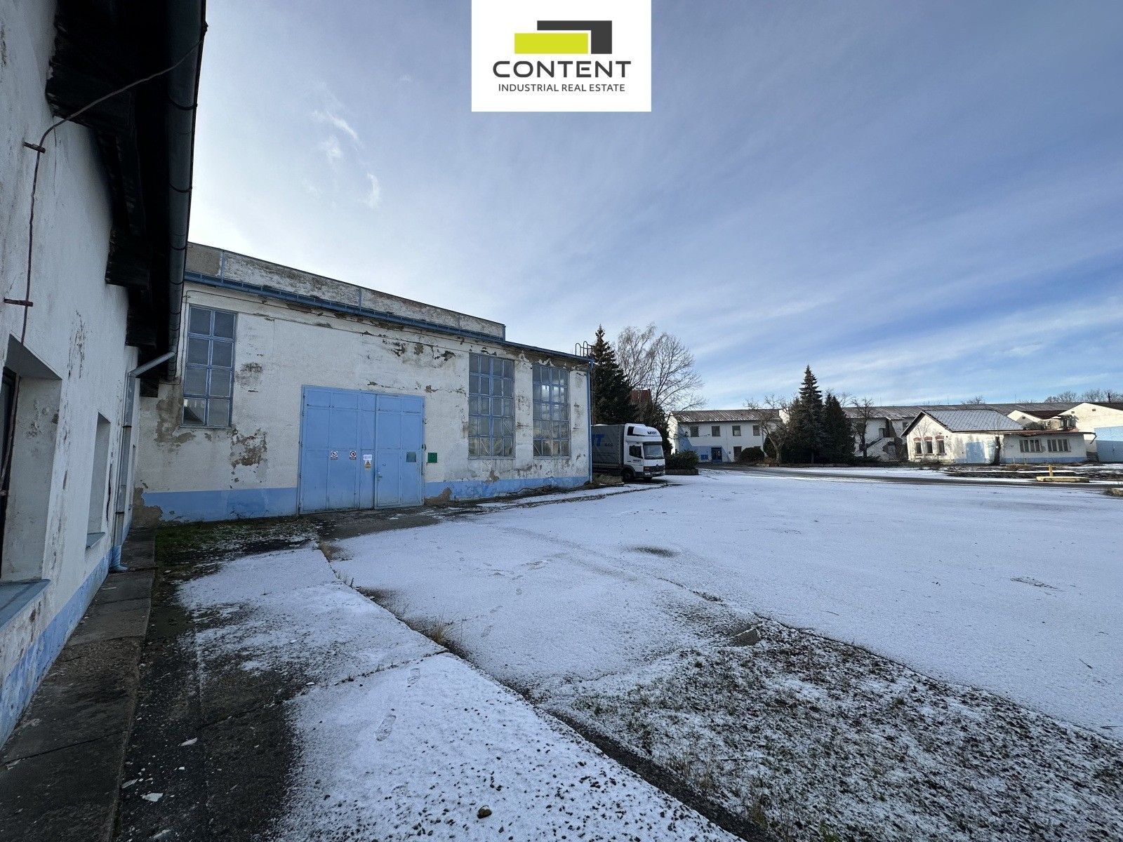 Pronájem komerčního prostoru 1500 m² - foto 6