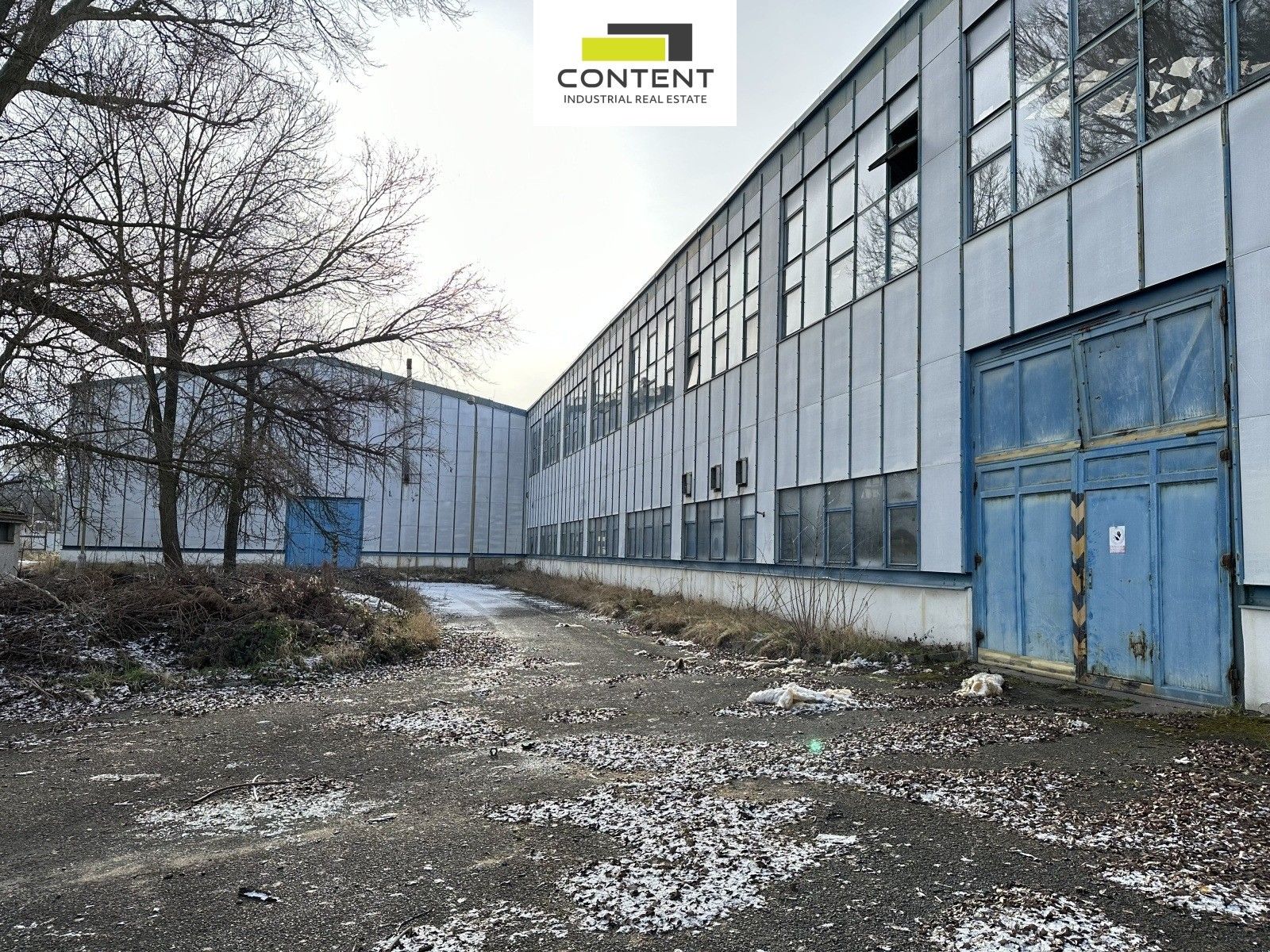 Pronájem komerčního prostoru 2050 m² - foto 9