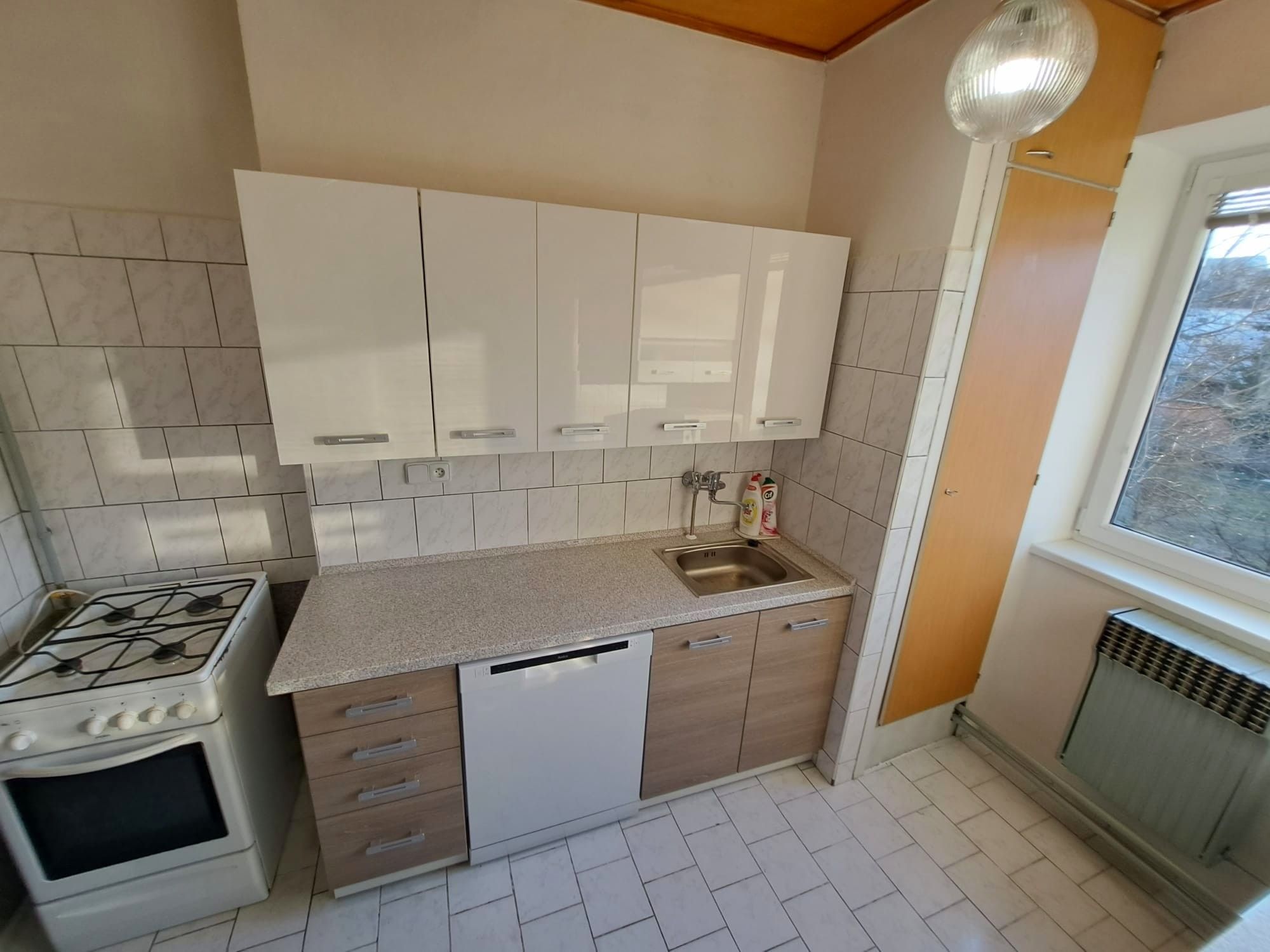 Pronájem bytu 3+1 107 m² - foto 6