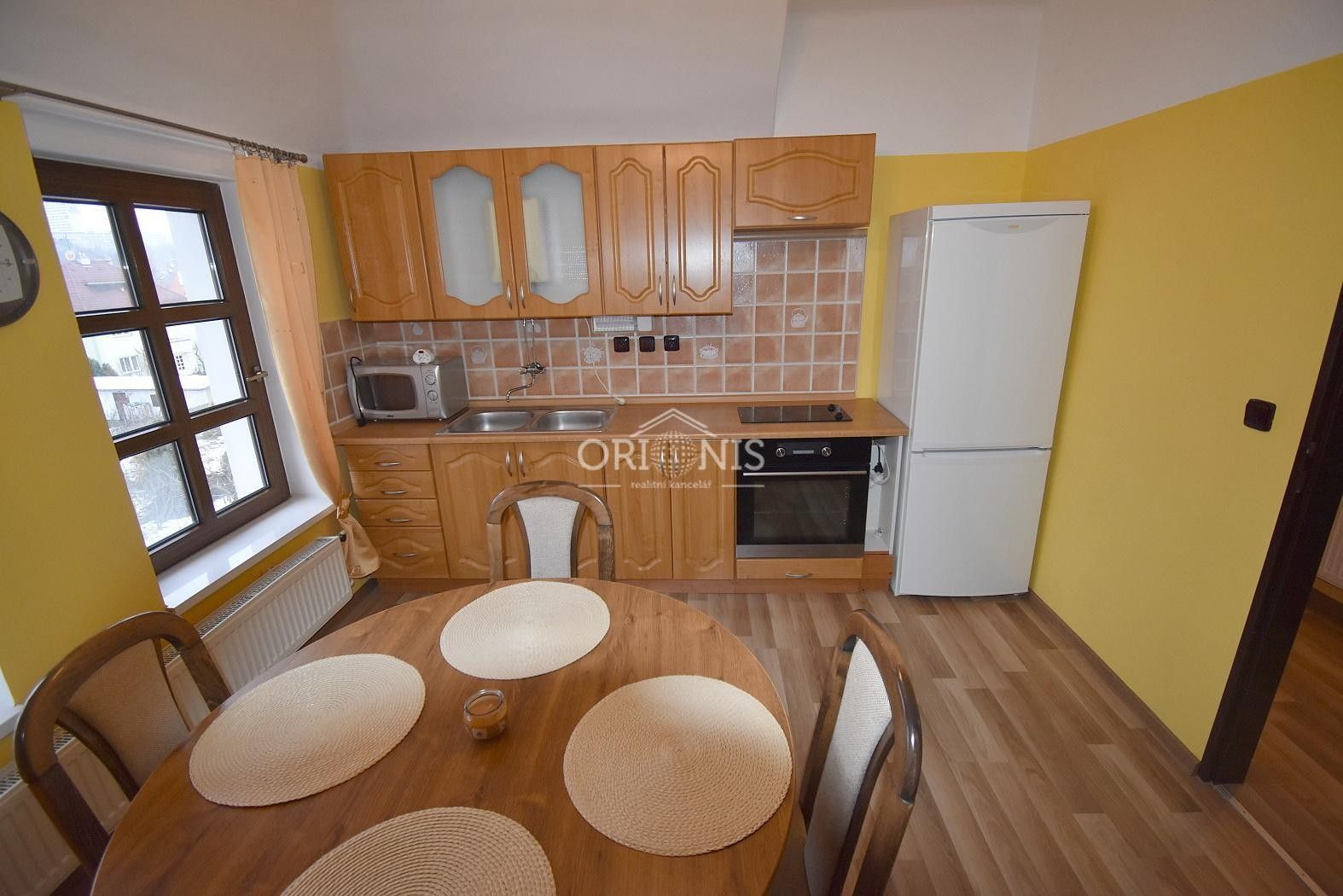 Pronájem bytu 2+1 63 m² - foto 3
