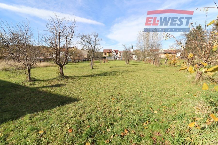 Prodej pozemku 1935 m² - foto 2