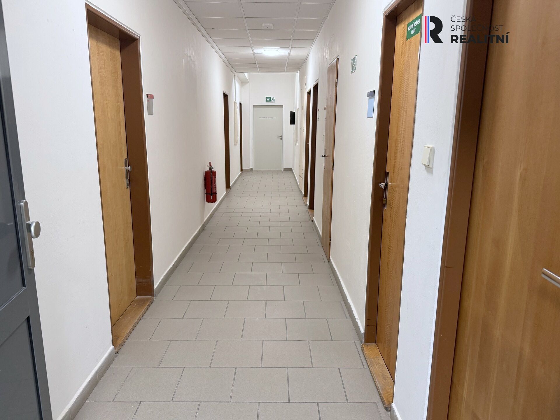 Pronájem komerčního prostoru 411 m² - foto 12