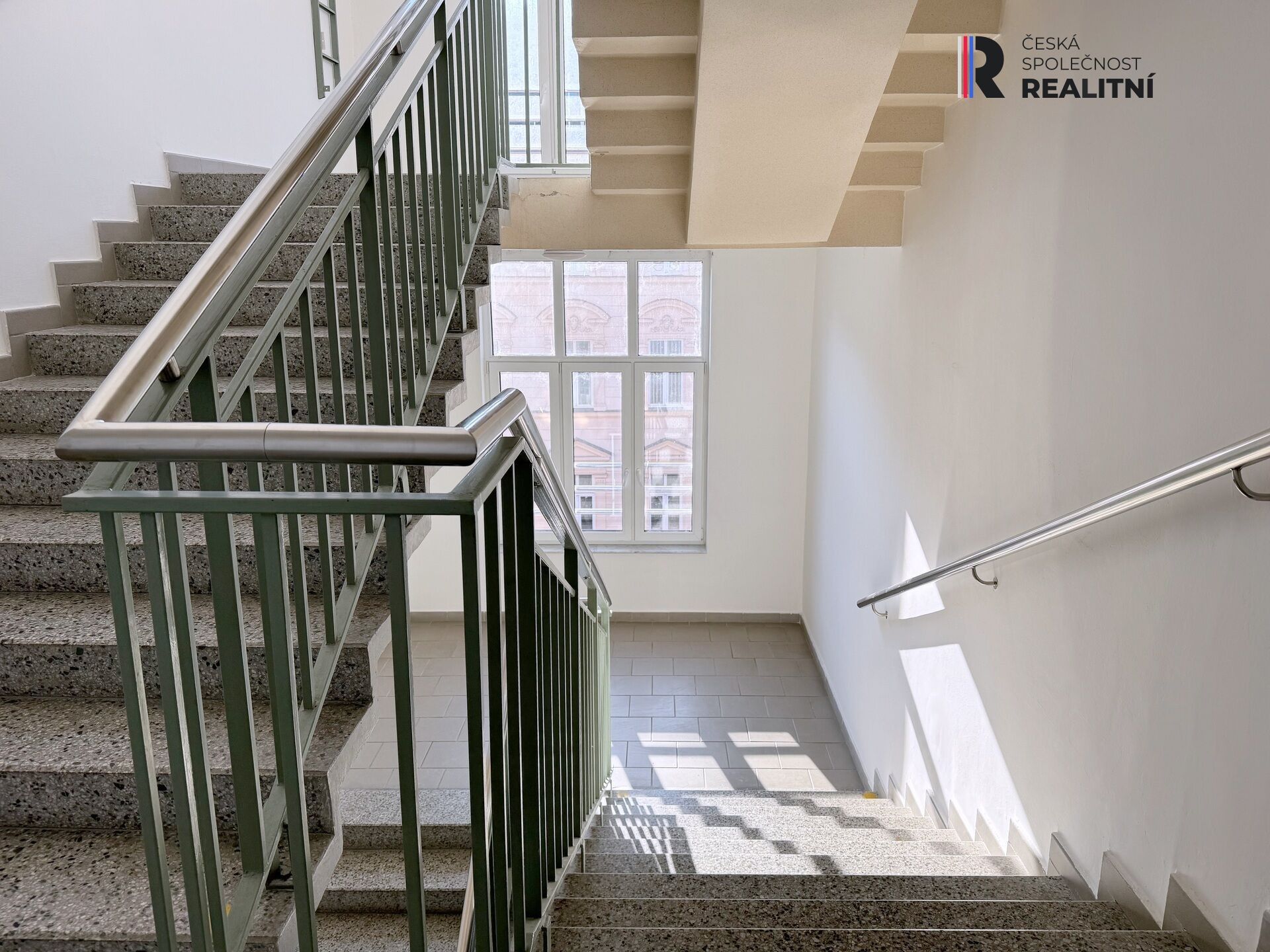 Pronájem komerčního prostoru 411 m² - foto 18