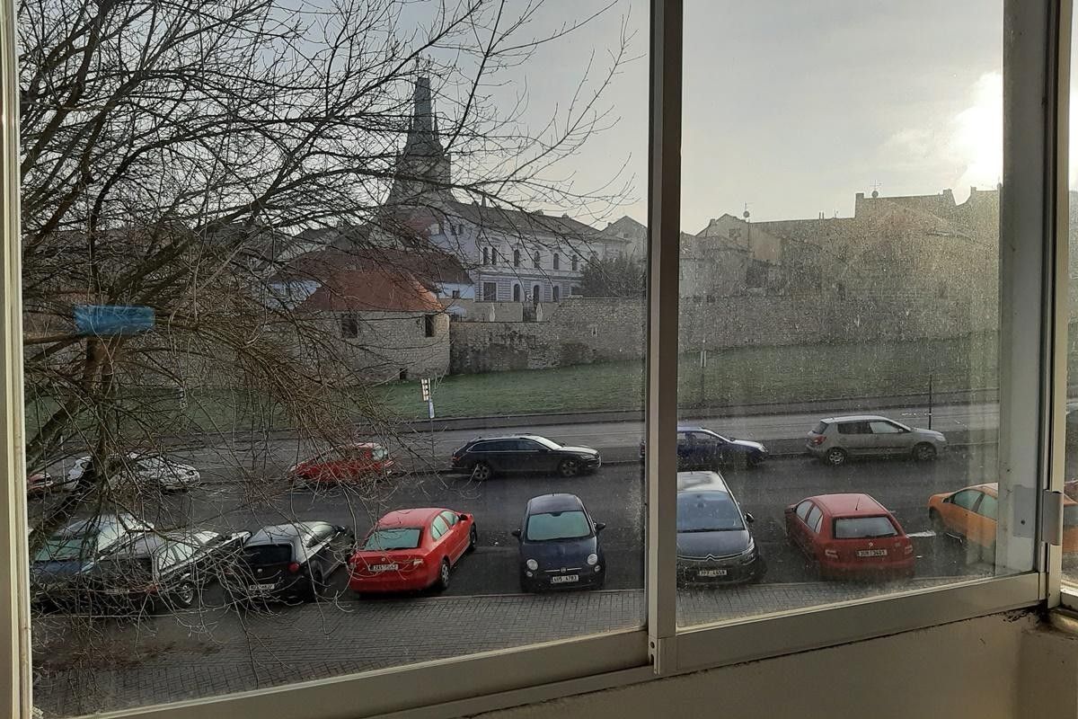 Pronájem bytu 2+1 68 m² - foto 12