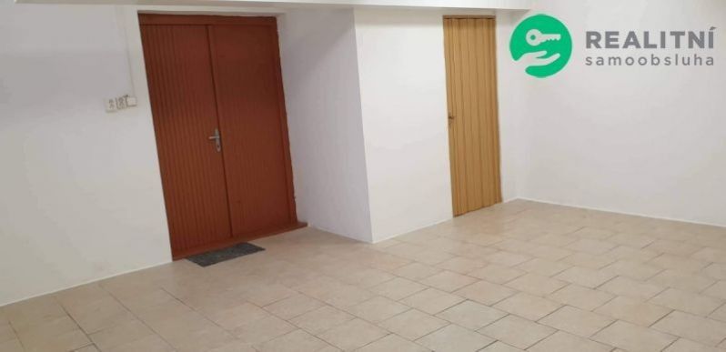 Prodej komerčního prostoru 48 m² - foto 2