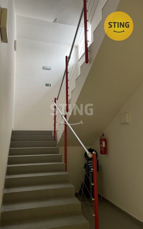 Pronájem komerčního prostoru 42 m² - foto 6