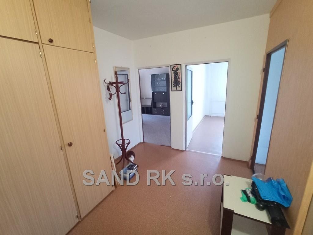 Pronájem bytu 3+1 62 m² - foto 3