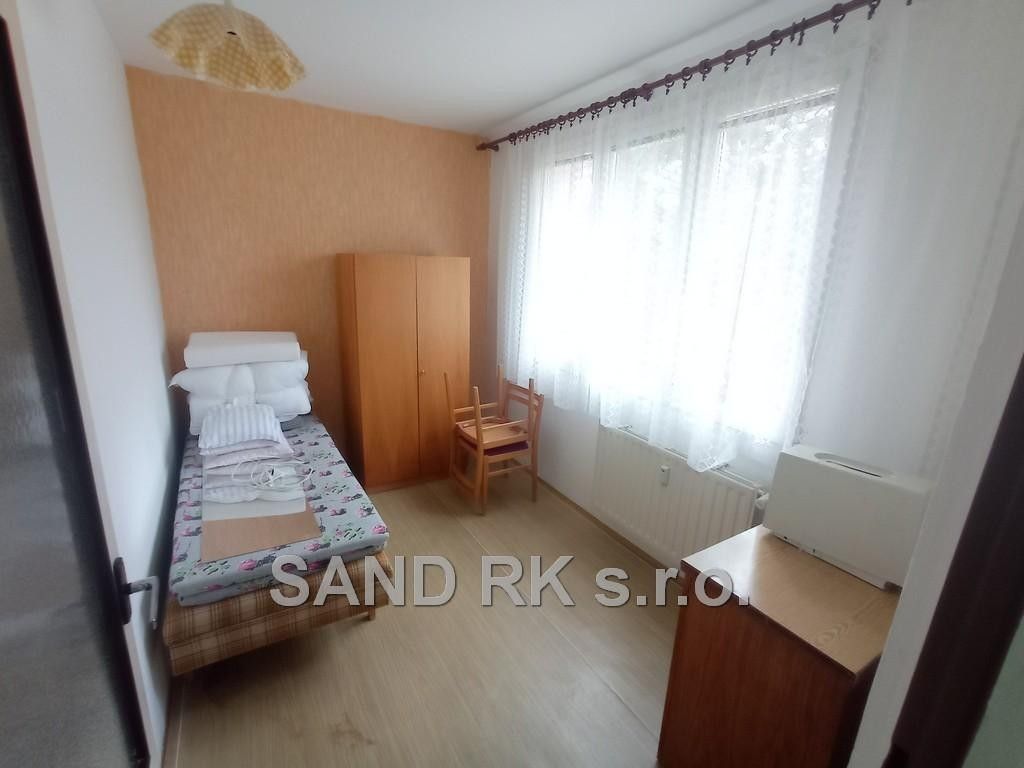 Pronájem bytu 3+1 62 m² - foto 5