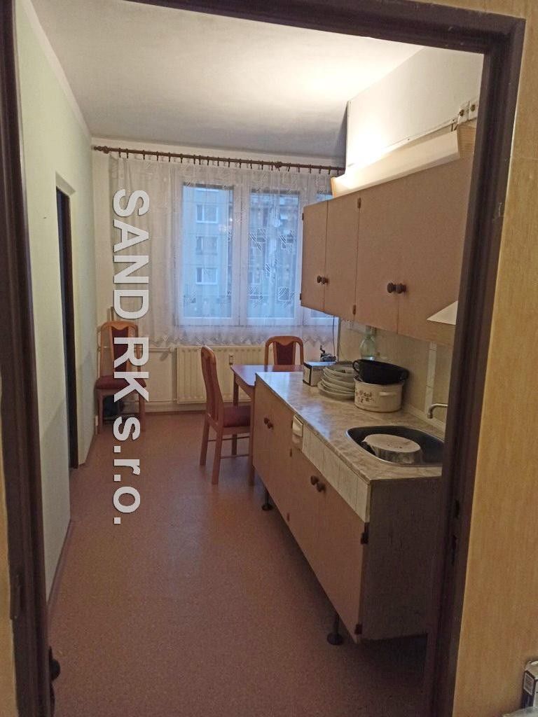 Pronájem bytu 3+1 62 m² - foto 16