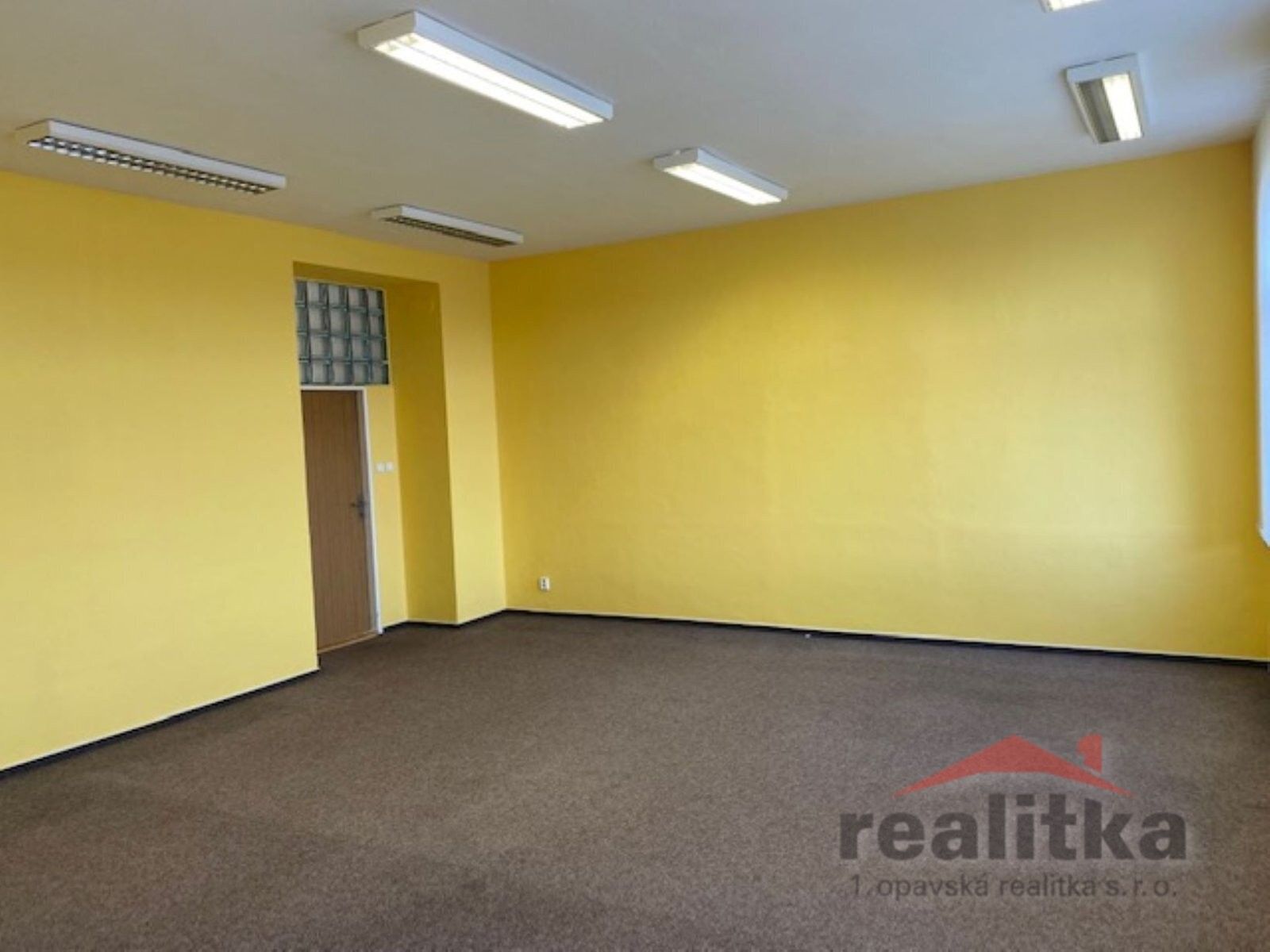 Pronájem komerčního prostoru 8 m² - foto 4