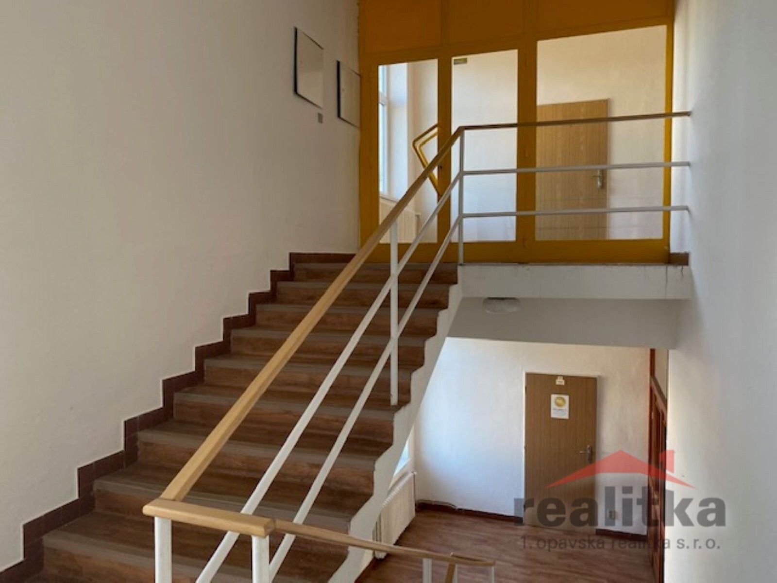 Pronájem komerčního prostoru 8 m² - foto 8