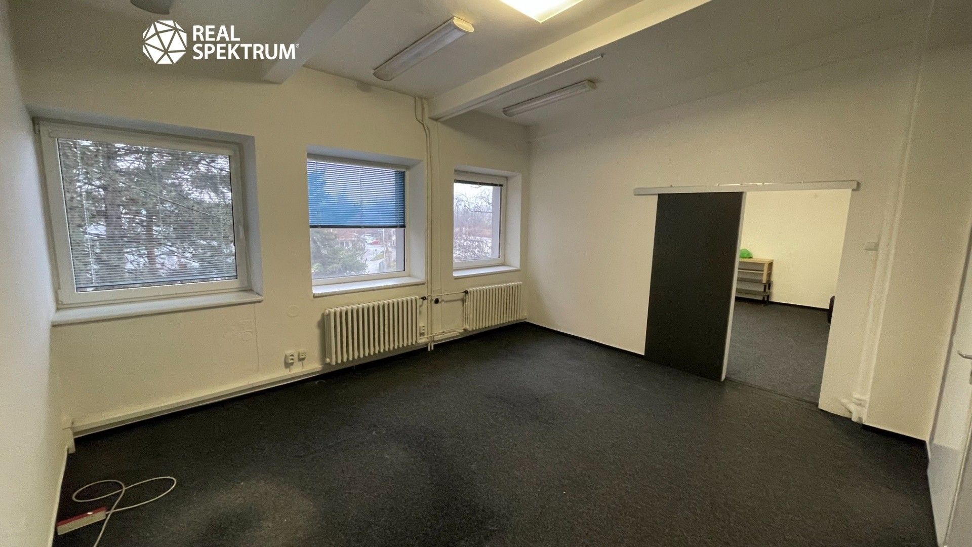 Pronájem komerčního prostoru 203 m² - foto 10