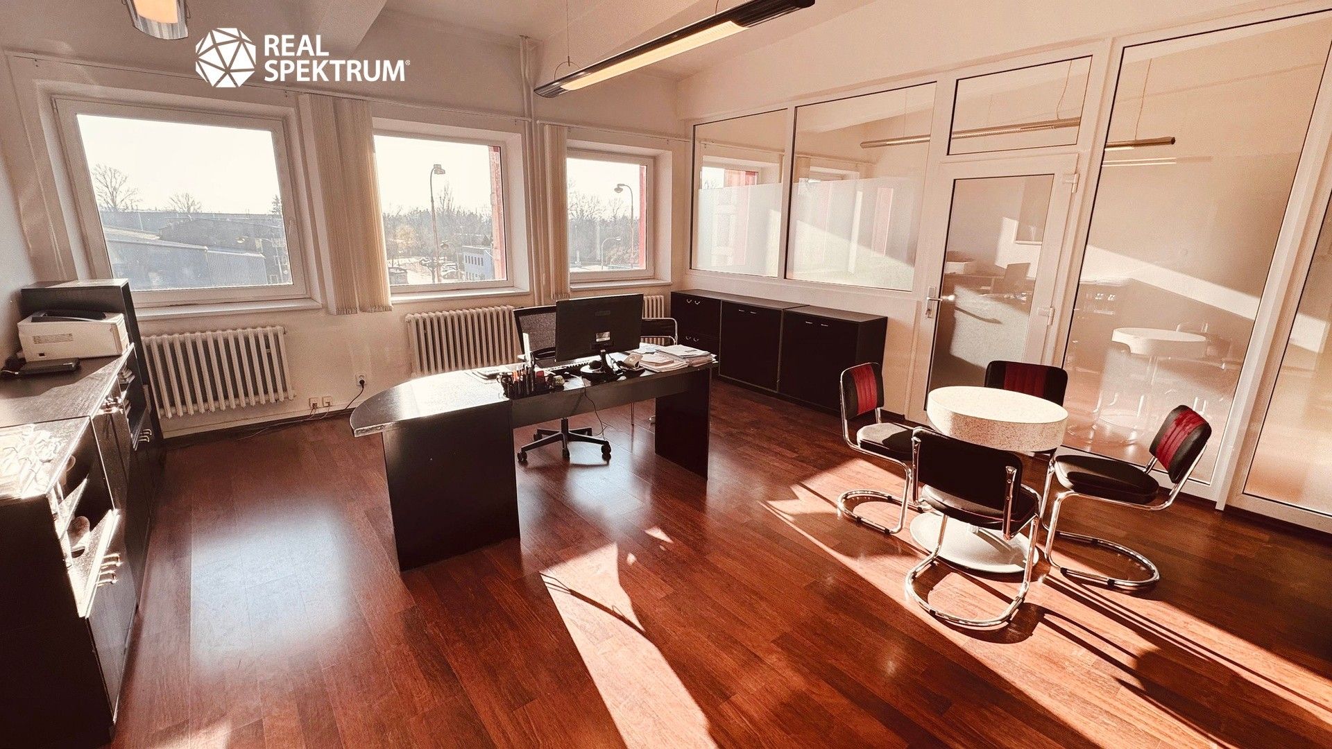 Pronájem komerčního prostoru 203 m² - foto 9