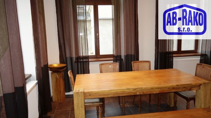 Prodej bytu 3+1 168 m² - foto 3