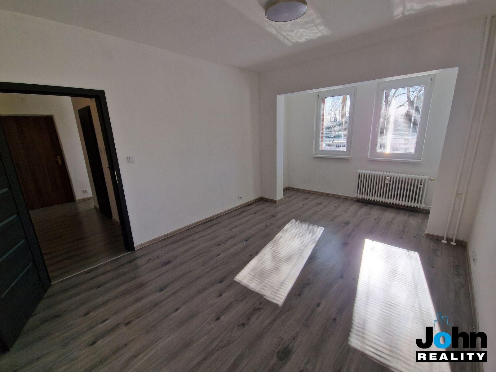 Pronájem bytu 1+1 36 m² - foto 3