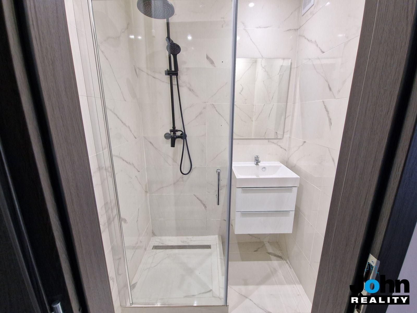 Pronájem bytu 1+1 36 m² - foto 11
