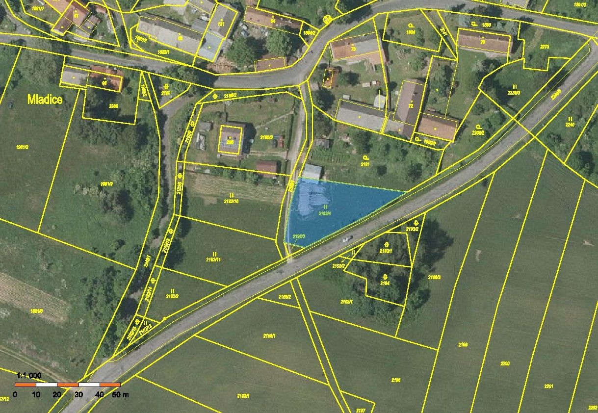 Prodej pozemku 1042 m² - foto 1