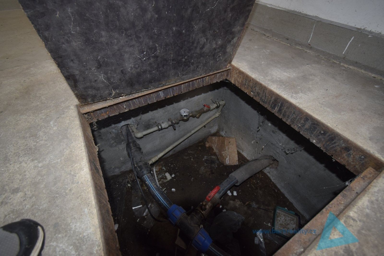 Pronájem komerčního prostoru 648 m² - foto 14