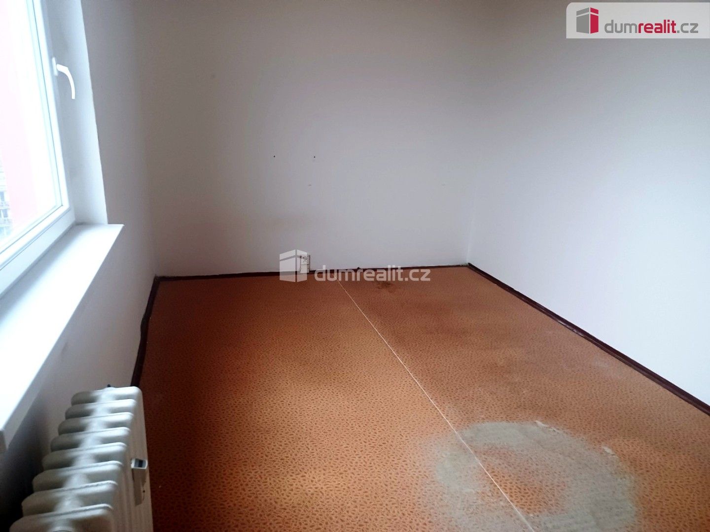 Pronájem bytu 4+1 92 m² - foto 11