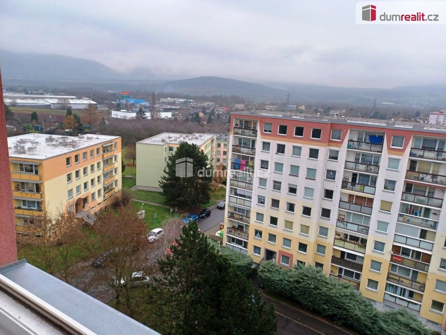 Pronájem bytu 4+1 92 m² - foto 14