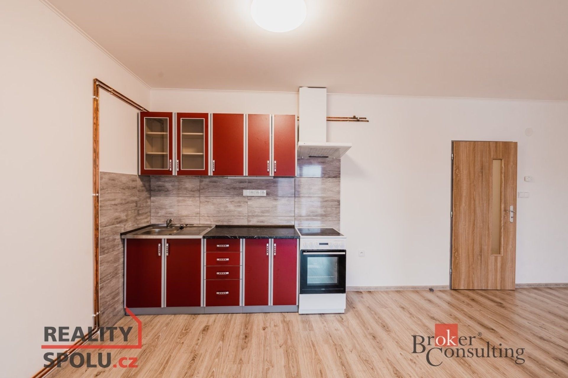 Pronájem bytu 1+kk 54 m² - foto 2