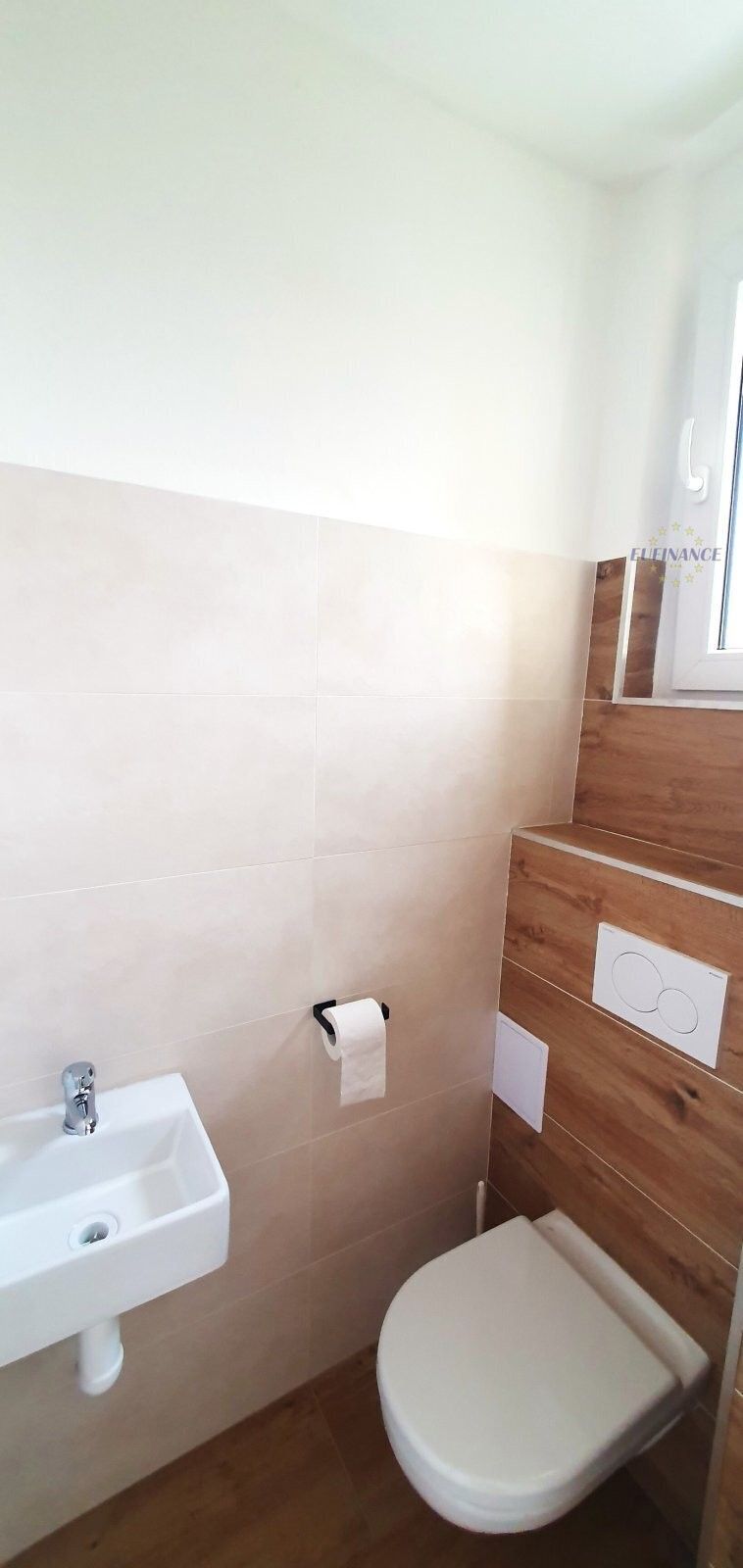 Pronájem bytu 1+1 50 m² - foto 11
