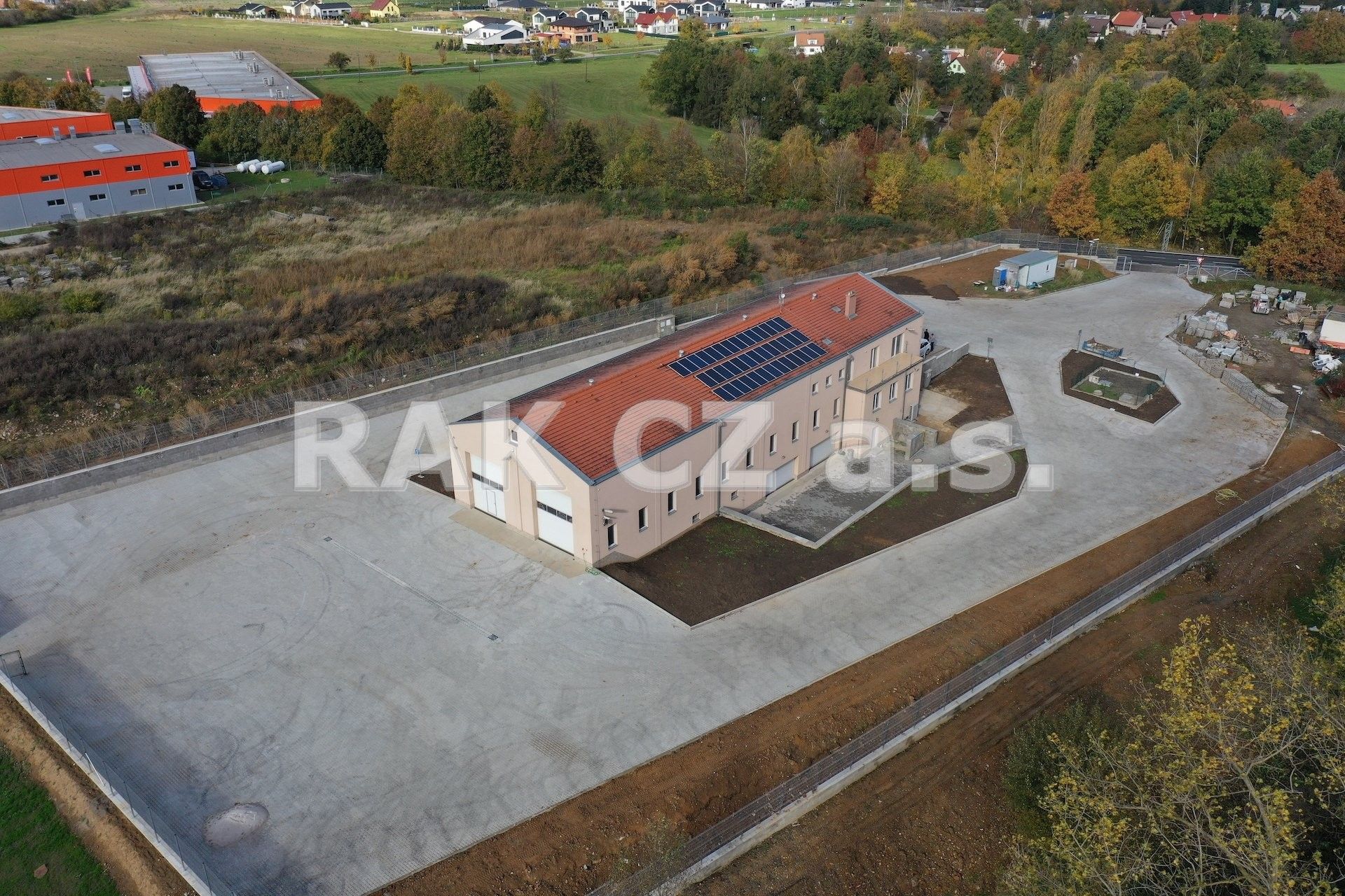 Pronájem komerčního prostoru 600 m² - foto 17