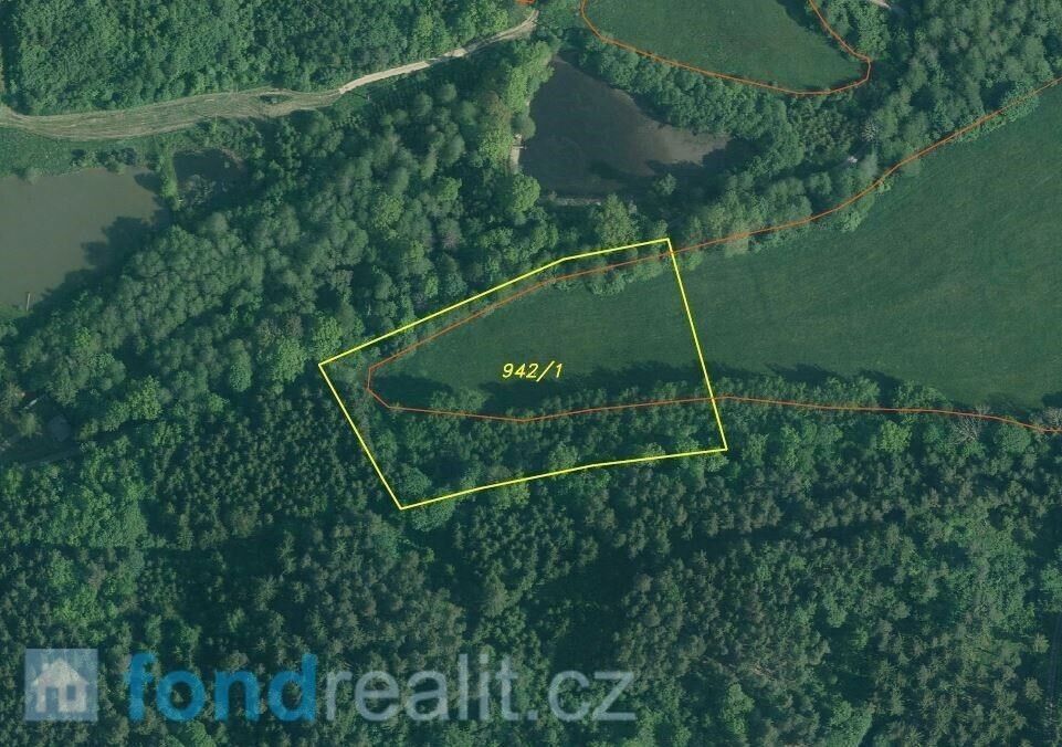 Prodej nemovitosti 10344 m² - foto 3