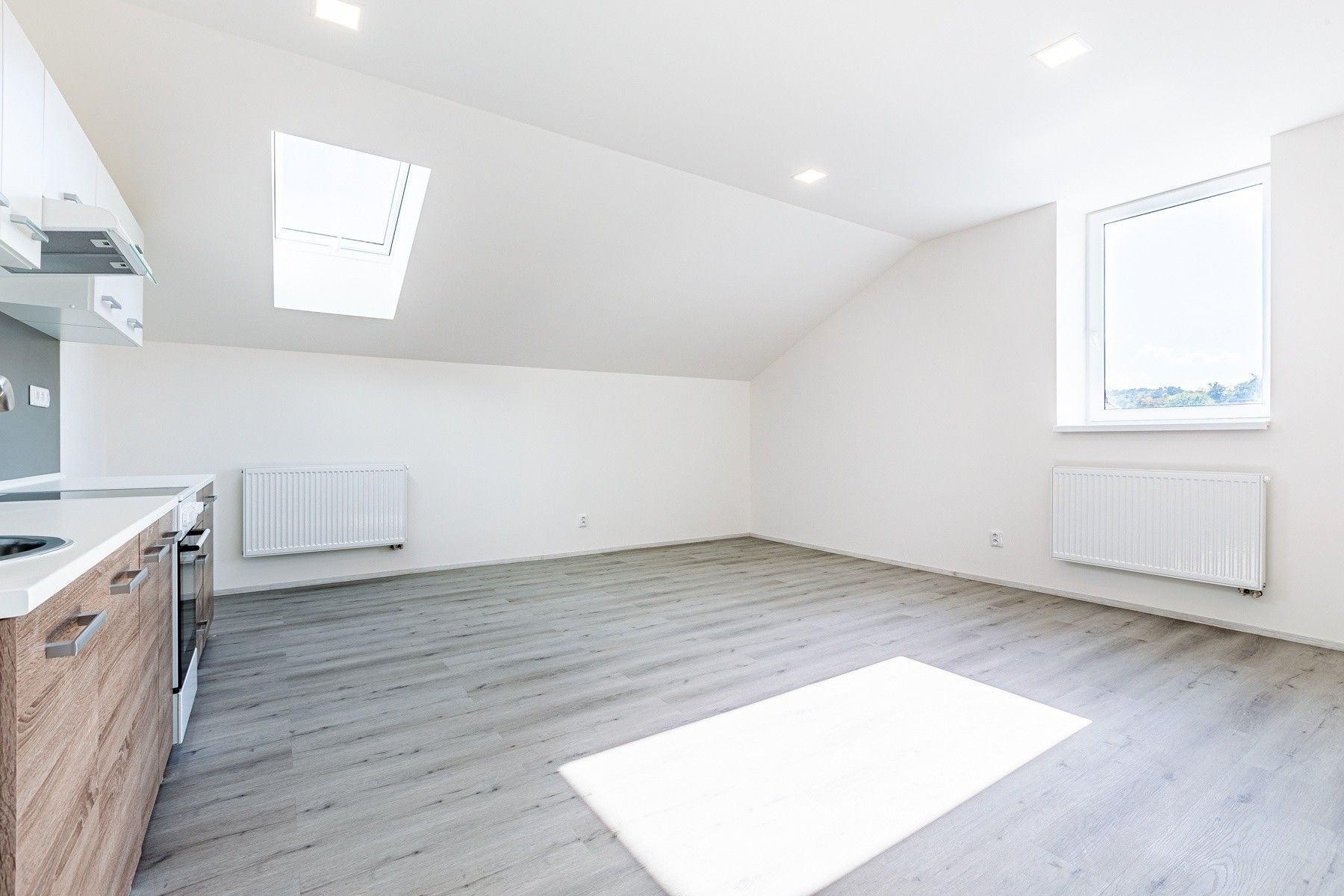 Pronájem bytu 2+kk 63 m² - foto 6