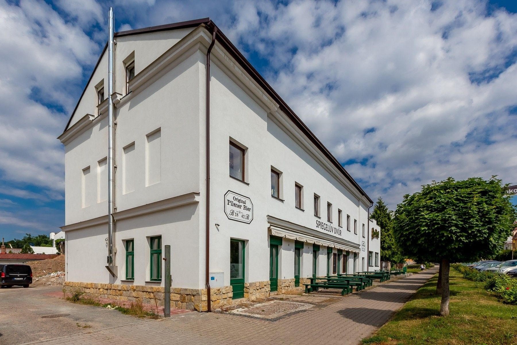 Pronájem bytu 2+kk 63 m² - foto 2