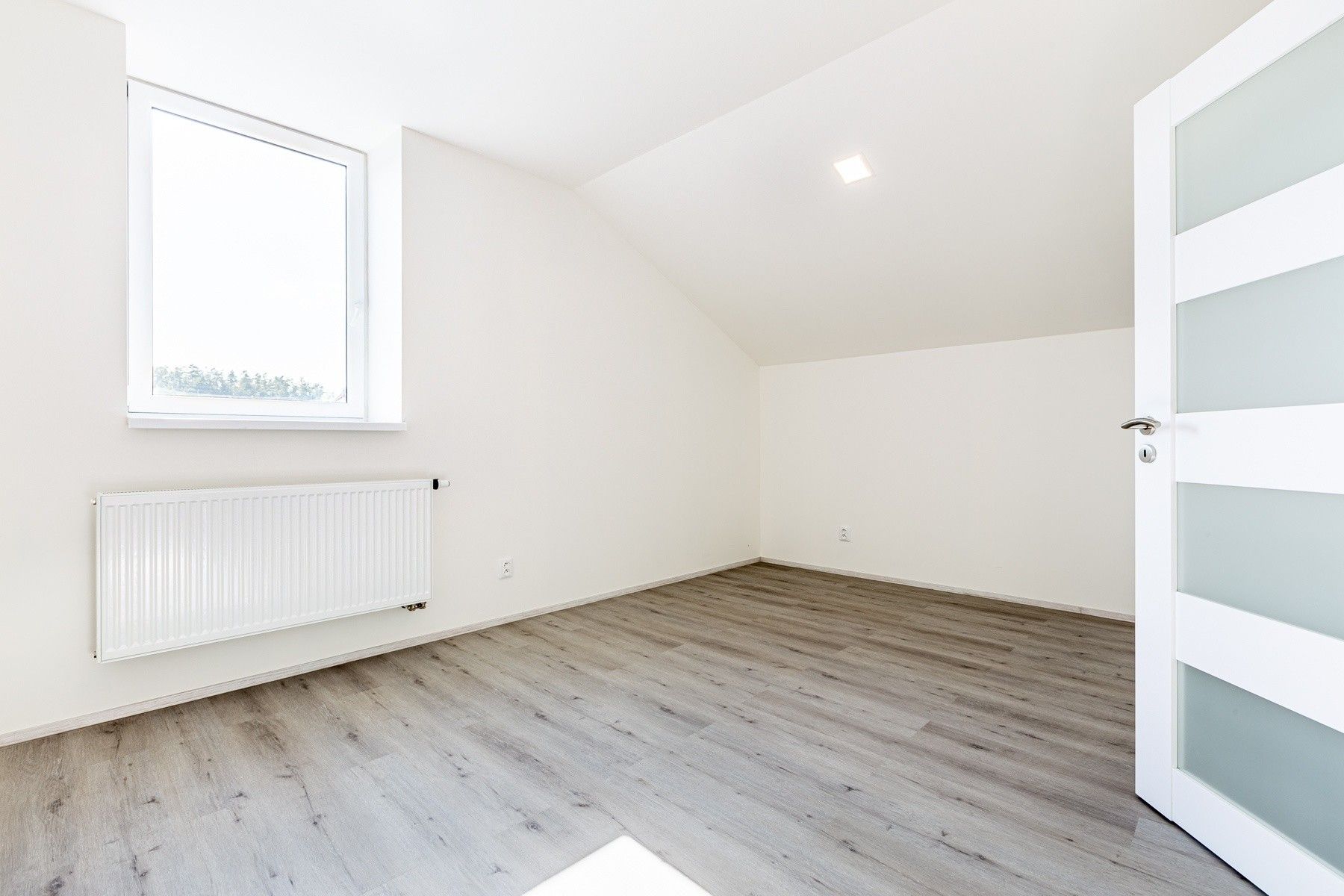 Pronájem bytu 2+kk 63 m² - foto 13